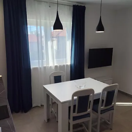 Apartment Frle 3 *